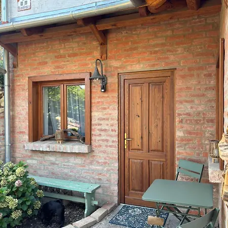 Zoeldkert Apartament *